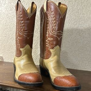 Ladies, Tony Lama Western Boots
